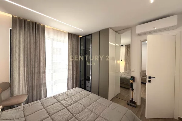 Shtepi ne shitje Apartament ne Durres, 1+1, Mobilimi E mobiluar, Pagesa 100,000  Euro.
