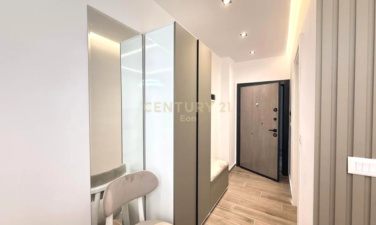 Shtepi ne shitje Apartament ne Durres, 1+1, Mobilimi E mobiluar, Pagesa 100,000  Euro.