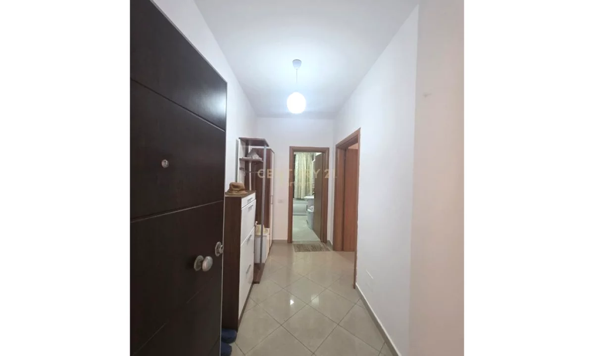 Appartamento in vendita a Durazzo 1+1, Arredato