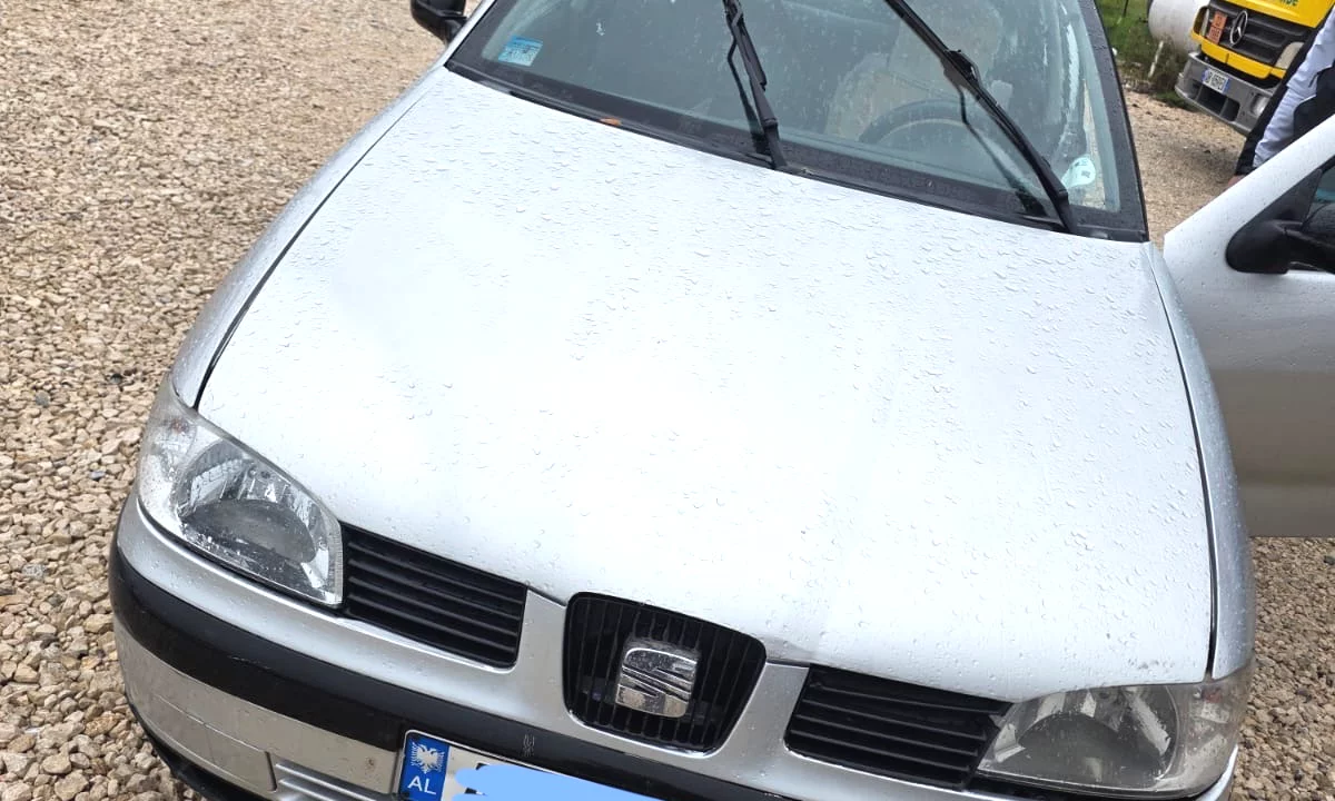 Auto in Vendita a Tirana, Seat, 2005 Diesel,Kambio Manual Pagamento 3,000  Euro.