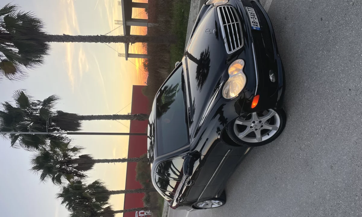 Auto in Vendita a Lushnja, Mercedes-Benz, 2007 Diesel,Kambio Automatik Pagamento 5,500  Euro.