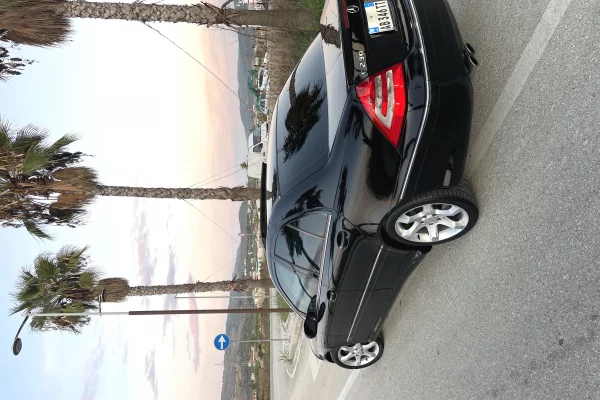 Auto in Vendita a Lushnja, Mercedes-Benz, 2007 Diesel,Kambio Automatik Pagamento 5,500  Euro.