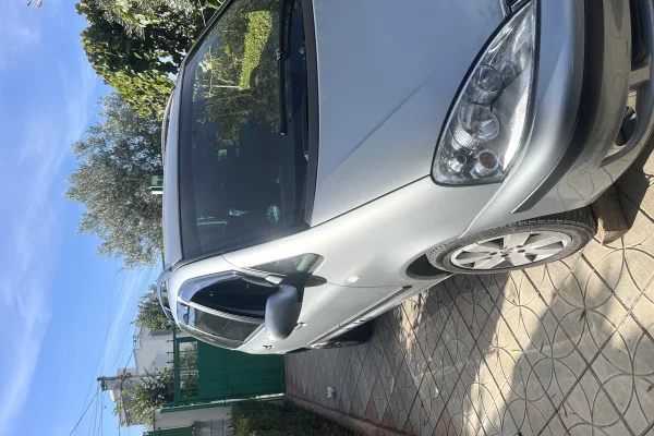 Auto in Vendita a Tirana - 4,500 Euro