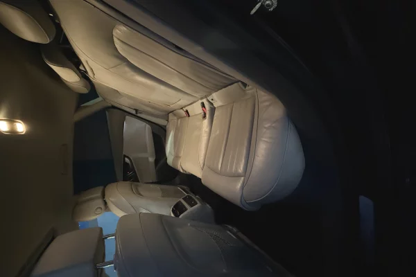 Auto in Vendita a Tirana, Audi, 2013 Benzine,Kambio Automatik Pagamento 11,000  Euro.