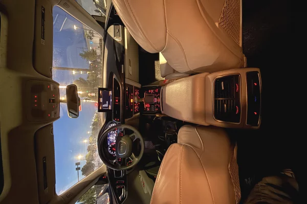 Auto in Vendita a Tirana, Audi, 2013 Benzine,Kambio Automatik Pagamento 11,000  Euro.