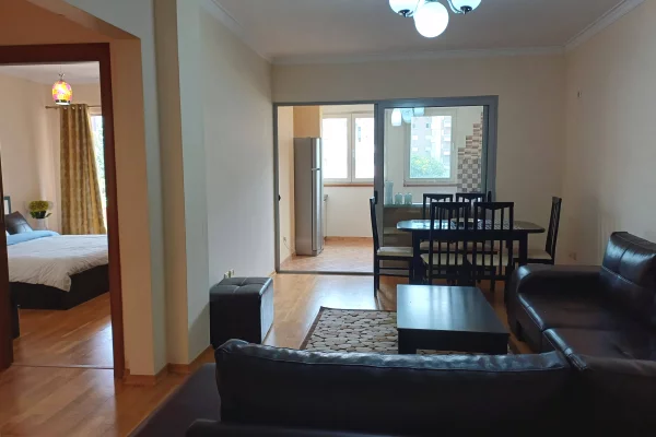 Shtepi me qera Apartament ne Tirane, 2+1, Mobilimi E mobiluar, Pagesa 450  Euro.