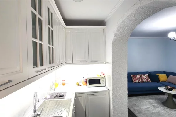 📌Jepet me qira apartament 1+1+ballkon 📍 tek Shkolla e Baletit!