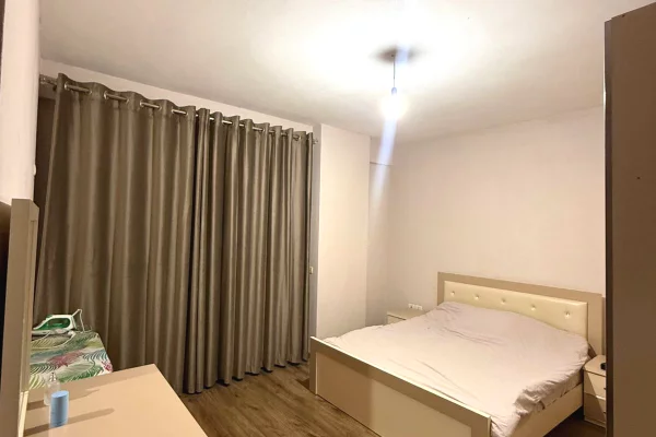 Shtepi me qera Apartament ne Tirane, 2+1, Mobilimi E mobiluar, Pagesa 500  Euro.