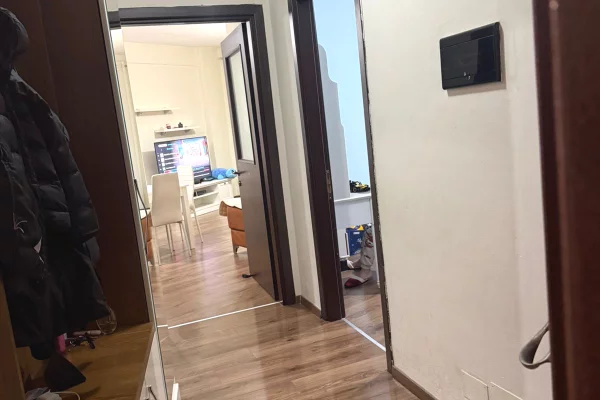 Shtepi me qera Apartament ne Tirane, 2+1, Mobilimi E mobiluar, Pagesa 500  Euro.