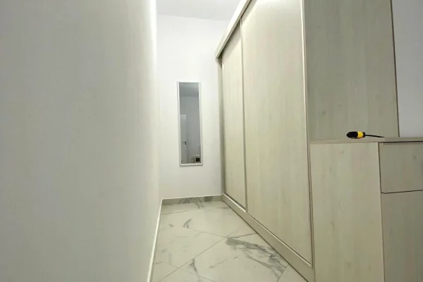 Shtepi me qera Apartament ne Tirane, 1+1, Mobilimi E mobiluar, Pagesa 500  Euro.