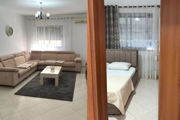Apartament 3+1+2 tualete + ballkon me qira – Astir - Kati: 3 (me ashensor) !