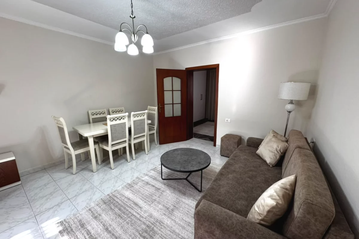 Shtepi me qera Apartament ne Tirane, 1+1, Mobilimi E mobiluar, Pagesa 45,000  Leke.
