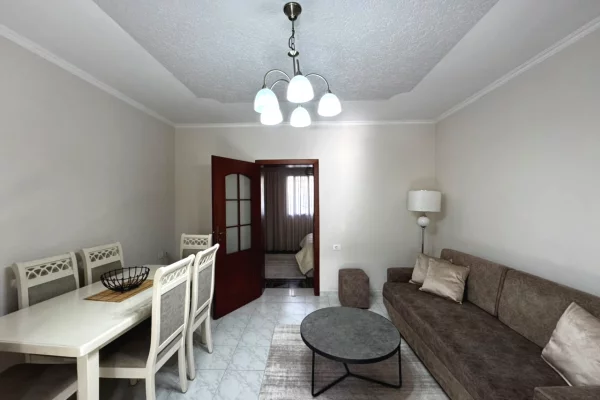 Shtepi me qera Apartament ne Tirane, 1+1, Mobilimi E mobiluar, Pagesa 45,000  Leke.