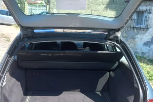 Auto in Vendita a Tirana, Mercedes-Benz, 2003 Diesel,Kambio Automatik Pagamento 2,300  Euro.