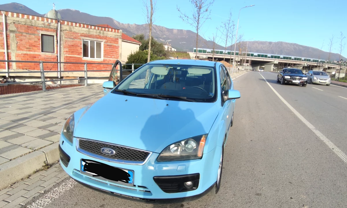Auto in Vendita a Tirana, Ford, 2006 Diesel,Kambio Manual Pagamento 1,000  Euro.