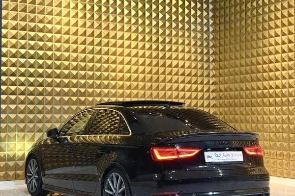 Auto in Vendita a Durazzo - 9,999 Euro