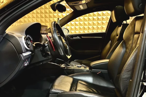 Auto in Vendita a Durazzo, Audi, 2015 Benzine,Kambio Automatik Pagamento 9,999  Euro.