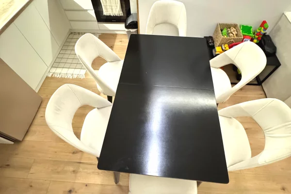 Mobilje dhe Elektroshtepiake ne Tirane - 200 Euro