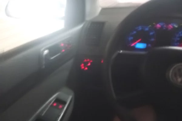 Auto in Vendita a Tirana, Volkswagen, 2005 Benzine,Kambio Manual Pagamento 2,600  Euro.