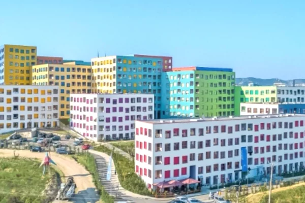 Appartamento in vendita a Tirana 1+1, Vuoto