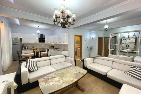 House for Rent 2+1 in Tirana - 950 Euro