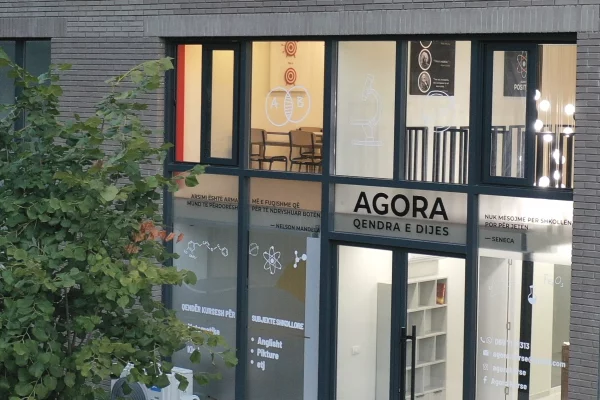 Education Services in Tirana - 1,300 Leke