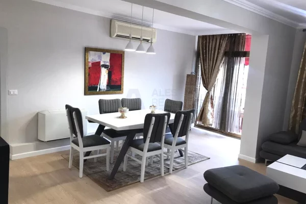 House for Rent 3+1 in Tirana - 1,000 Euro