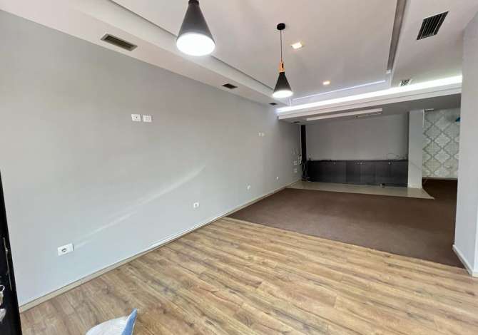 Qera Ambjent Biznes, Rruga e Kavajes, 2000Euro