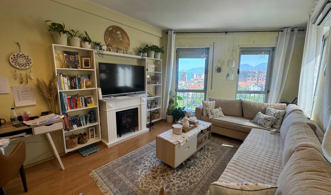 Shtepi ne shitje Apartament ne Tirane, 2+1, Mobilimi E mobiluar, Pagesa 170,000  Euro.