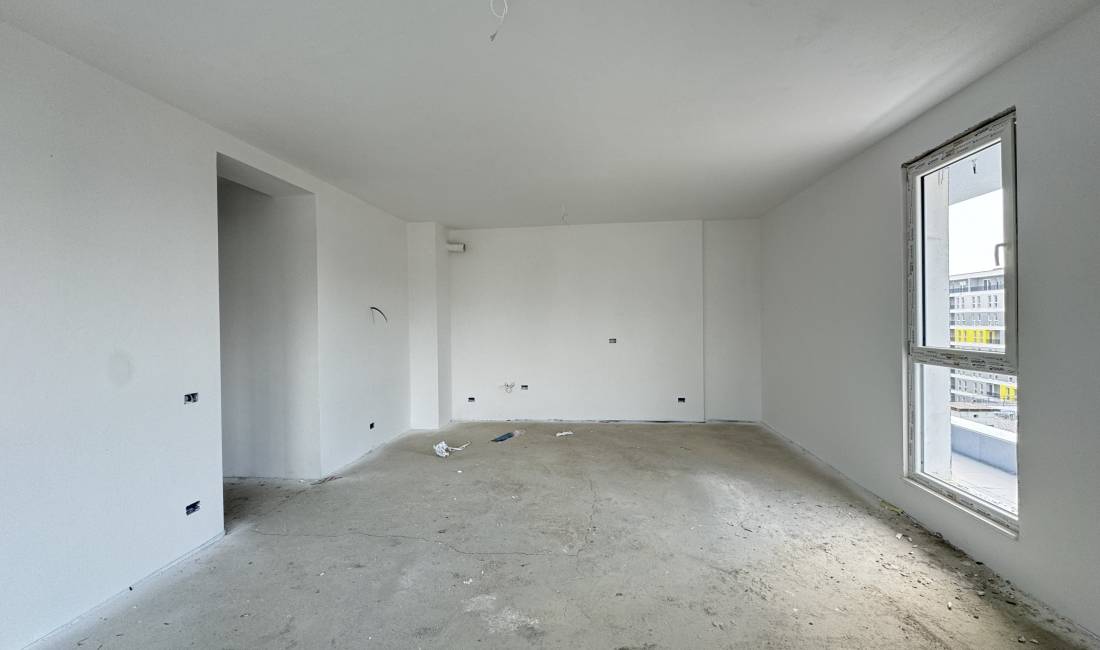 Shtepi ne shitje Apartament ne Tirane, 2+1, Mobilimi Bosh, pa mobiluar, Pagesa 126,860  Euro.