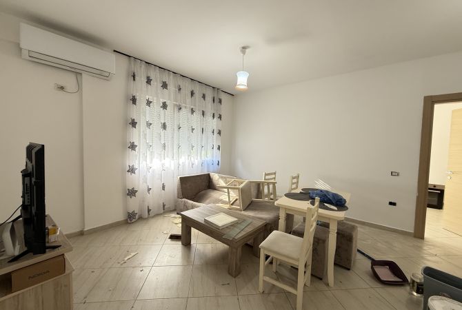 Apartament 2+1 per Qera tek Liqeni i Thate