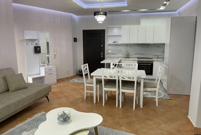 Shtepi me qera Apartament ne Tirane, 1+1, Mobilimi E mobiluar, Pagesa 600  Euro.