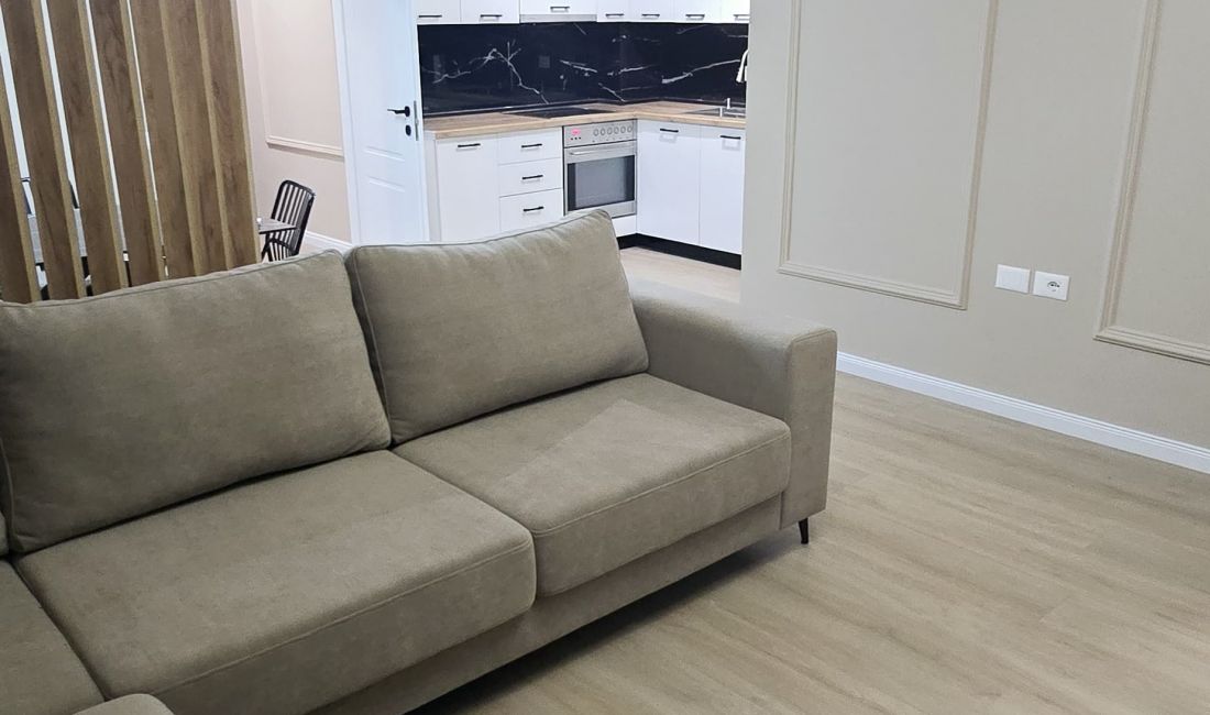 Shtepi me qera Apartament ne Tirane, 3+1, Mobilimi E mobiluar, Pagesa 1,100  Euro.