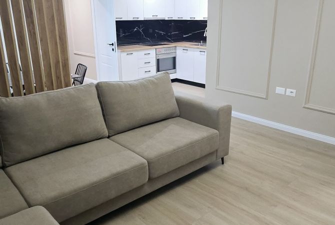 Qera Apartament 3+1 tek Prokuroria