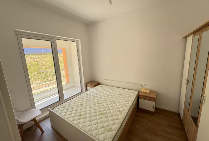 Shtepi me qera Apartament ne Tirane, 1+1, Mobilimi E mobiluar, Pagesa 400  Euro.