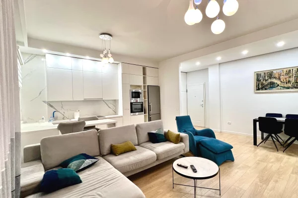 Shtepi me qera Apartament ne Tirane, 2+1, Mobilimi E mobiluar, Pagesa 120,000  Leke.