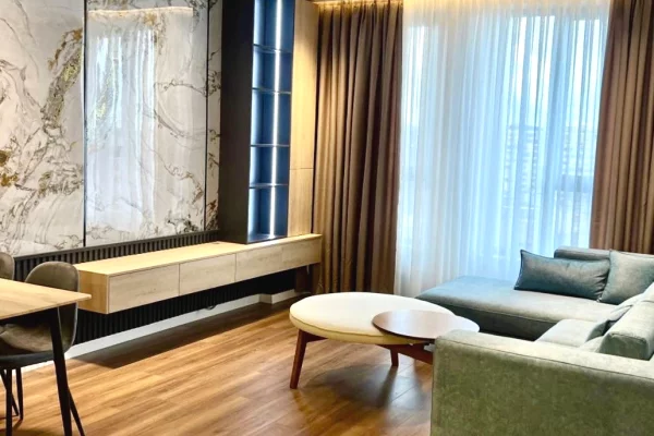 Shtepi ne shitje Apartament ne Tirane, 1+1, Mobilimi E mobiluar, Pagesa 180,000  Euro.