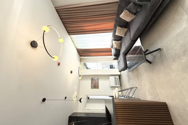 Shtepi me qera Apartament ne Tirane, 2+1, Mobilimi E mobiluar, Pagesa 1,300  Euro.