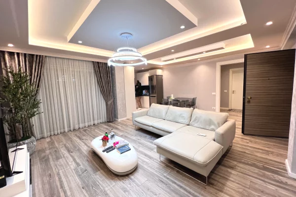 Shtepi me qera Apartament ne Tirane, 1+1, Mobilimi E mobiluar, Pagesa 900  Euro.