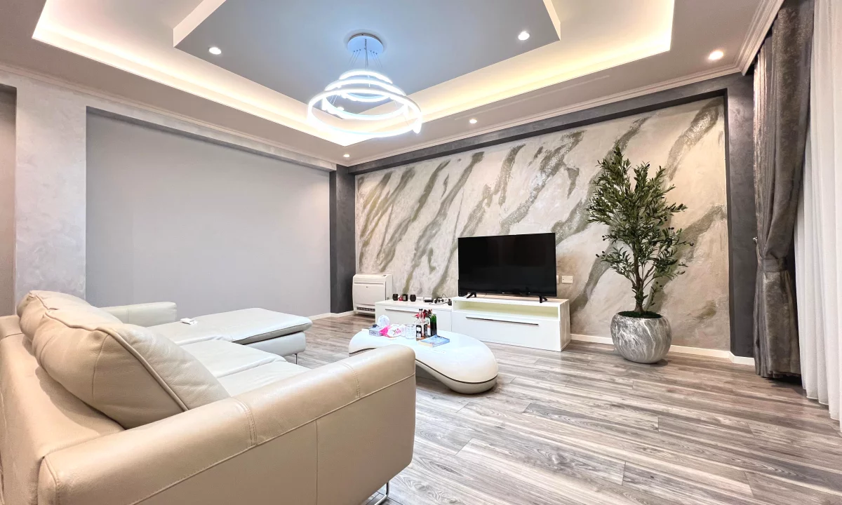 Shtepi me qera Apartament ne Tirane, 1+1, Mobilimi E mobiluar, Pagesa 900  Euro.