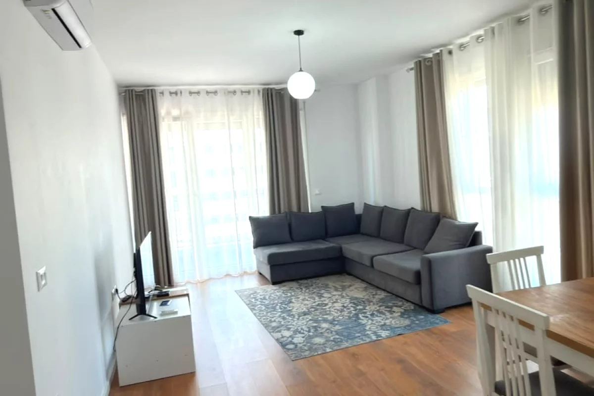 Shtepi me qera Apartament ne Tirane, 2+1, Mobilimi E mobiluar, Pagesa 80,000  Leke.