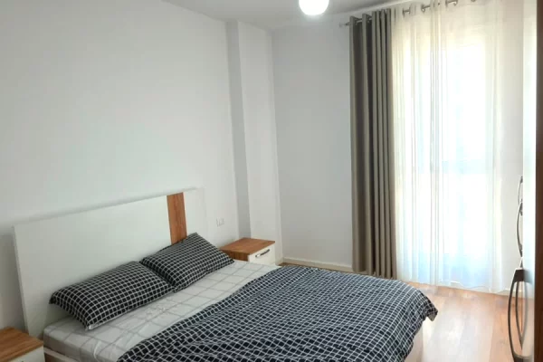 Shtepi me qera Apartament ne Tirane, 2+1, Mobilimi E mobiluar, Pagesa 80,000  Leke.