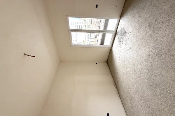 Shtepi ne shitje Apartament ne Tirane, 1+1, Mobilimi Bosh, pa mobiluar, Pagesa 7,400,000  Leke.