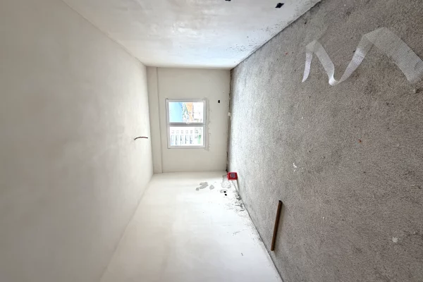 Shtepi ne shitje Apartament ne Tirane, 2+1, Mobilimi Bosh, pa mobiluar, Pagesa 14,158,800  Leke.