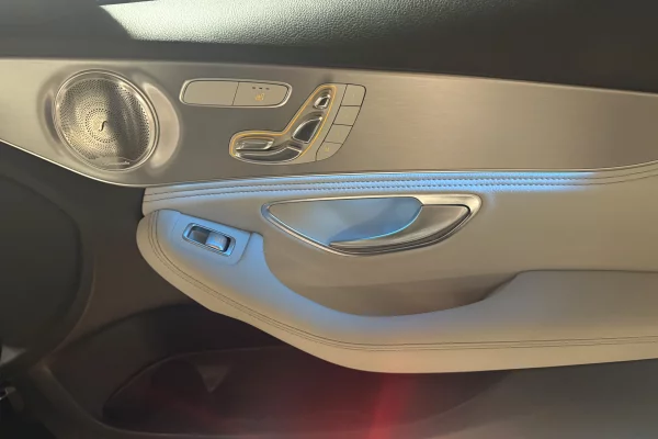 Auto in Vendita a Tirana, Mercedes-Benz, 2015 Diesel,Kambio Automatik Pagamento 17,000  Euro.