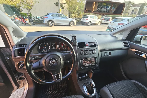 Auto in Vendita a Fier, Volkswagen, 2011 Diesel,Kambio Automatik Pagamento 7,000  Euro.
