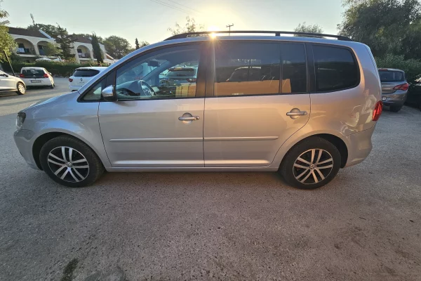 Auto in Vendita a Fier - 7,000 Euro