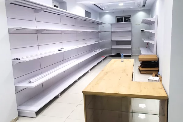 Pajisje biznesi ne shitje ne Tirane - 19 Euro