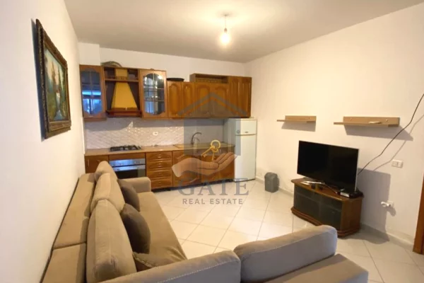 Shtepi me qera Apartament ne Durres, 1+1, Mobilimi E mobiluar, Pagesa 250  Euro.