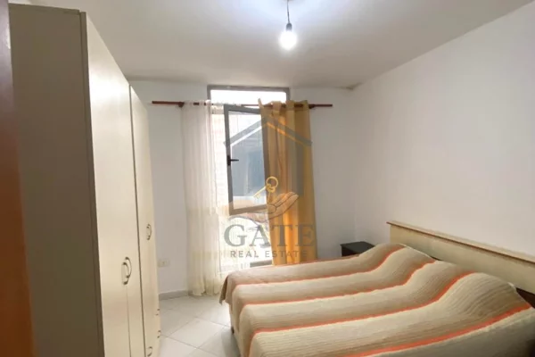 Shtepi me qera Apartament ne Durres, 1+1, Mobilimi E mobiluar, Pagesa 250  Euro.